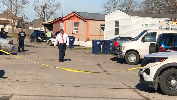 Mata a 3 jovencitas y se suicida