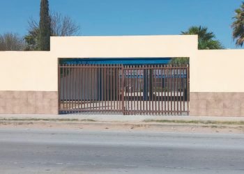 CFE deja sin luz a secundaria; adeudo supera los 300 mil pesos