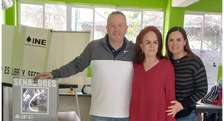 Ejerce su derecho ex alcalde Carlos Canturosas Villarreal