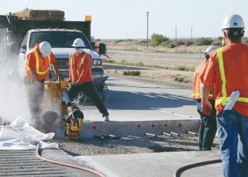 Evitarán más muertes en carreteras y calles de Laredo-Webb
