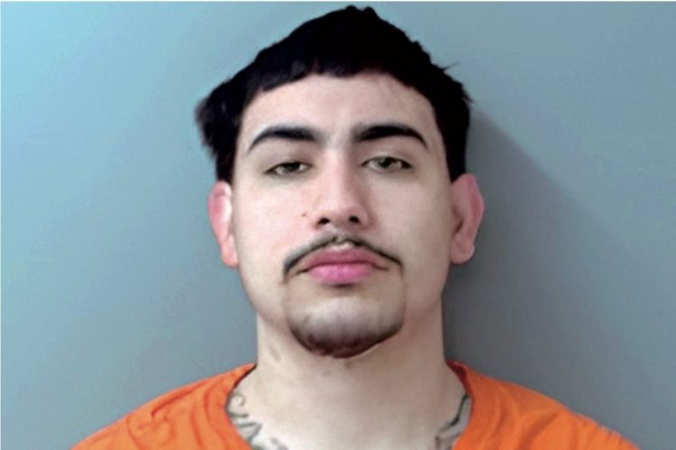 Golpea a su novia por no darle dinero