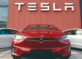 No habrá permisos para que Tesla se instale en Nuevo León