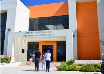 Intercambian el Crede y LISD sus experiencias