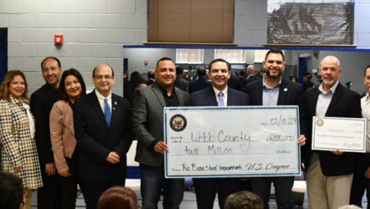 Llegan fondos federales para la reparación de calles de Río Bravo