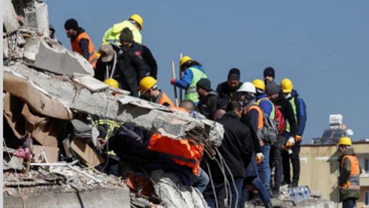 Realiza Iglesia católica colecta en favor de Turquía y Siria