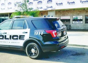 Investigan e-mail grosero enviado a empleada de la Policía