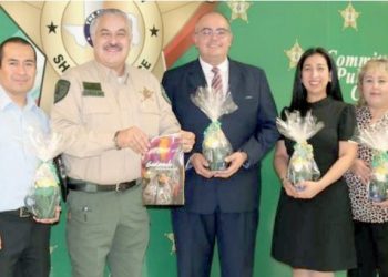 Cónsul de Guatemala identifica a víctimas de volcadura
