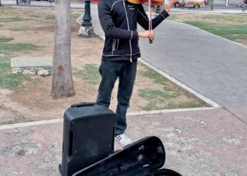 Busca ser violinista de conservatorio