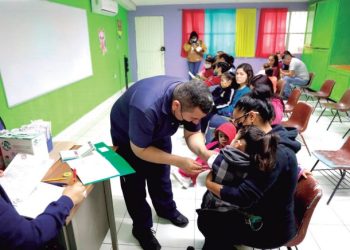 Agradecen madres de familia programa “Escuela y Salud”