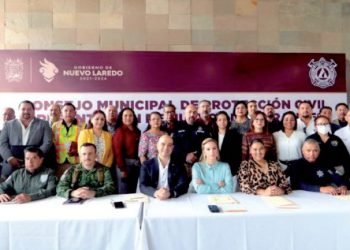 Toman protesta a integrantes del Consejo Municipal de PC