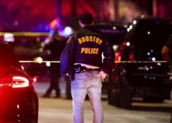 Hallan a dos hombres muertos