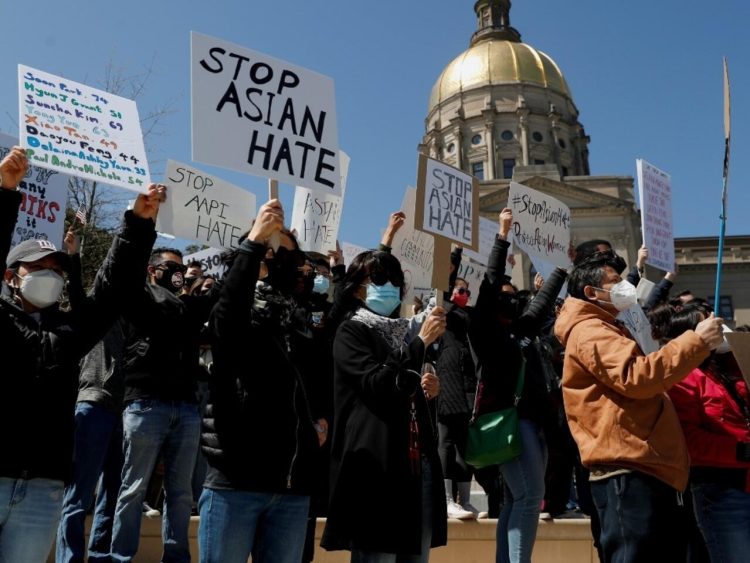 Quieren prohibir que asiáticos compren propiedades en Texas