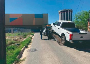 Decomisan casi 30 vehículos queserían enviados a Nuevo Laredo