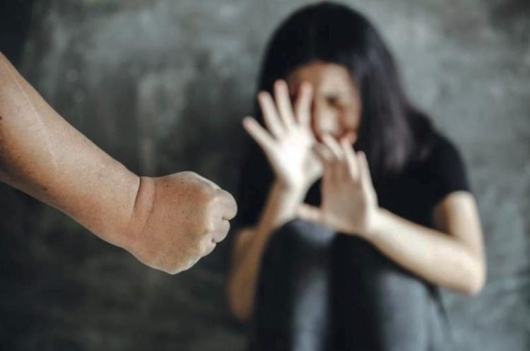 DENUNCIAN 100 POR SEMANA Sufre violencia 70% de las mujeres