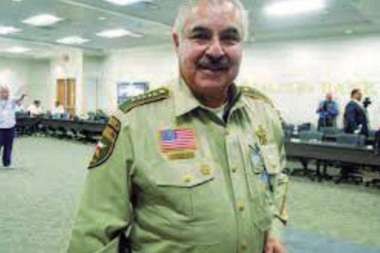 Instruye el sheriff a la comunidad sobre posibles tiradores activos