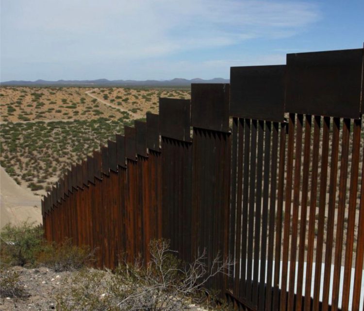 POR SEGURIDAD FRONTERIZA Debaten senadores texanos construir más muro fronterizo