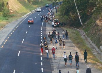 Migrantes parten desde Tapachula