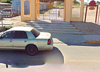 Piden quitar a directora