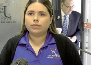 Decenas de niños dados en adopción por orden de la Corte