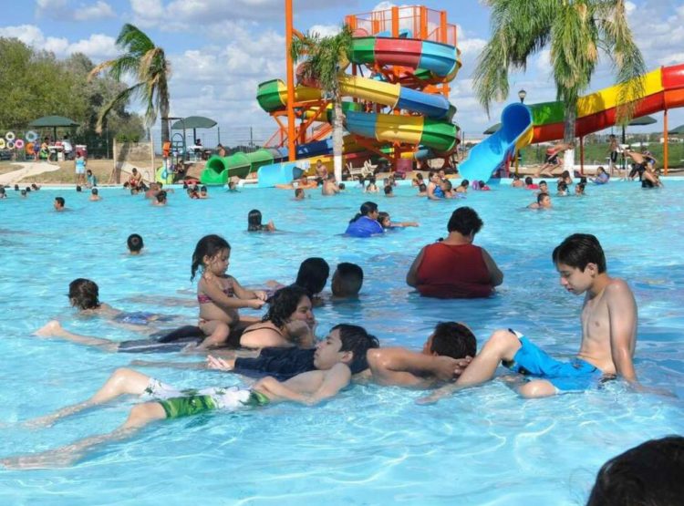 ADIÓS AL CALOR Albercas públicas abrirán el Día del Niño