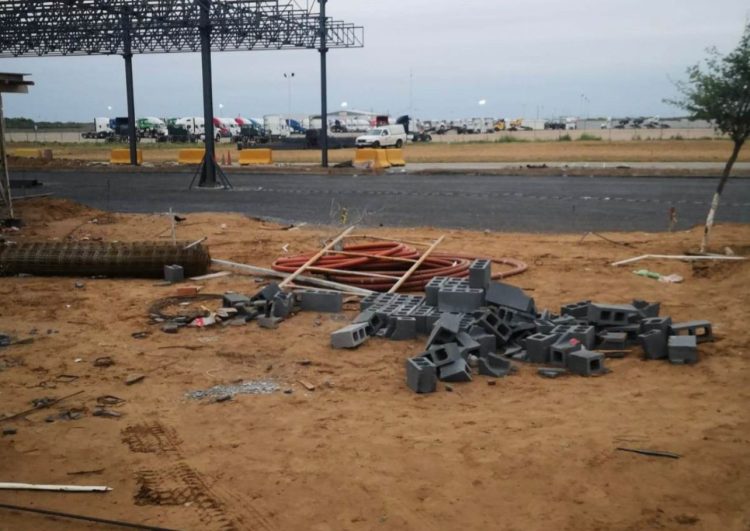 Crearán carril especial para Tesla en puente Colombia