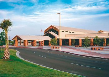 Estudiante es arrestado por amenaza terrorista