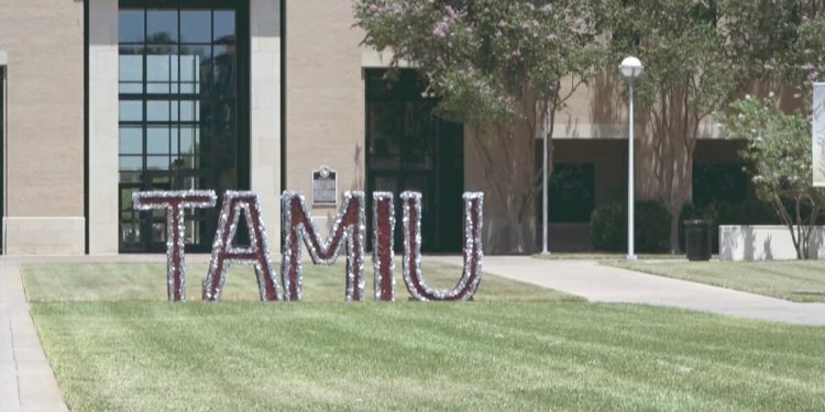Alto al Crimen acude a las aulas para evitar bullying