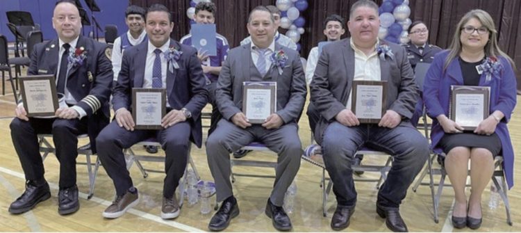 Alumnos de Cigarroa puente ferroviario son Leyendas de Toro