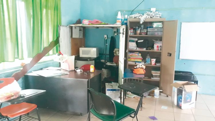 Saquean la escuela primaria Olivia Ramírez