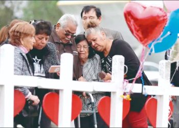 Pagarán 144.5 mdd a víctimas de matanza en iglesia de Texas