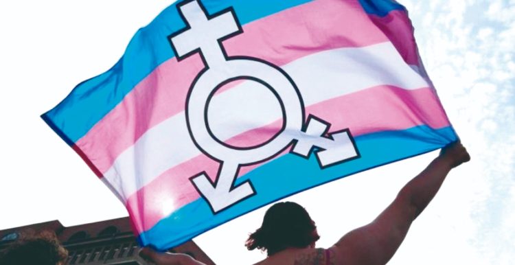 Prohibirán tratamiento médico a menores transgénero
