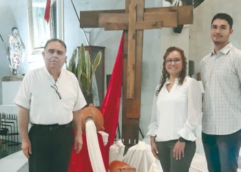 Madre e hijo representarán viacrucis viviente