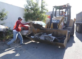 Se unen dependencias a campaña de descacharrización