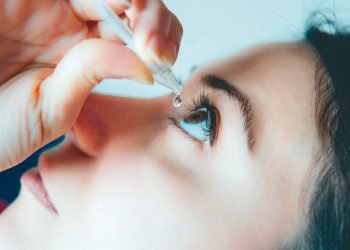 Advierte Cofepris por gotas tóxicas para ojos