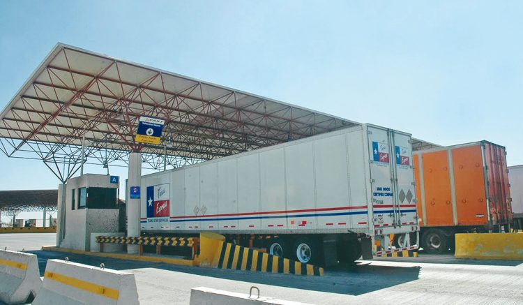 Analizan cierre de aduana entre Chihuahua y Texas