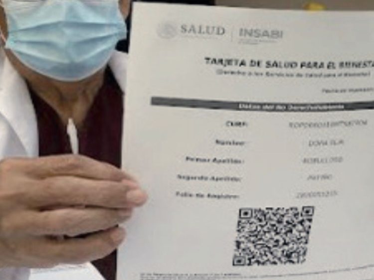 Piden tramitar carnet Insabi para contar con servicio médico gratuito