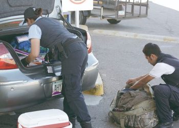 Personal Civil en la Aduana no será substituido por Guardia N.