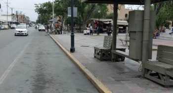 Por crisis taxistas abandonan sitios para irse a ruletear