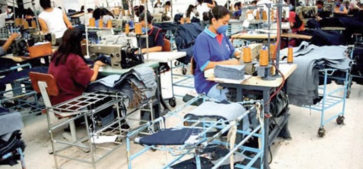 “Es una locura bajar a 40 horas jornada laboral”