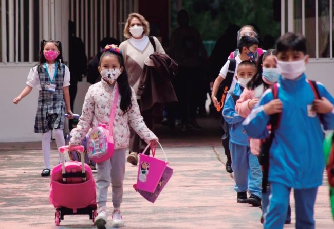 Regresan a clases más de 79 mil alumnos, hoy