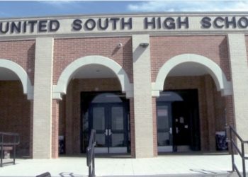 Educación podría perder millones de dólares