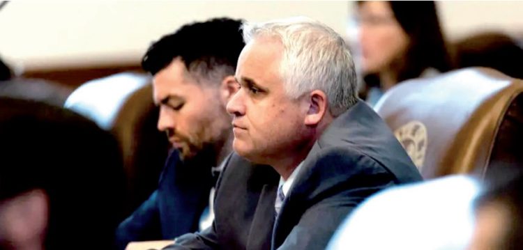 ANTES DE QUE FUERA EXPULSADO Renuncia diputado ESTATAL