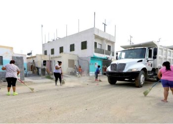 SE UNEN EN CAMPAÑA Pueblo y gobierno municipal ASEAN NUEVO LAREDO