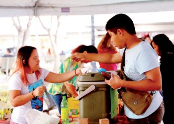 Invitan a mujeres a unirse a bazar Mercadita La Red