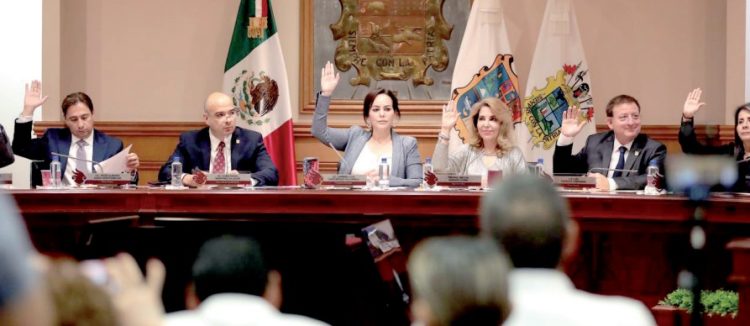 Donan empresarios máquina apagadora el Gobierno Municipal