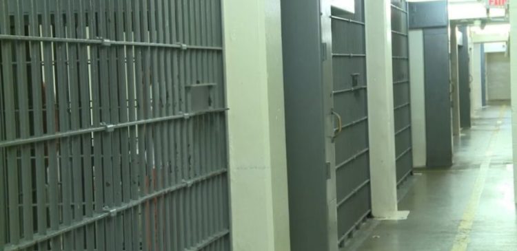 Muere preso en cárcel de Webb