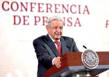 Denuncia AMLO «lanzada política» contra Américo