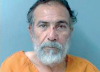 Lo quiso matar a machetazos