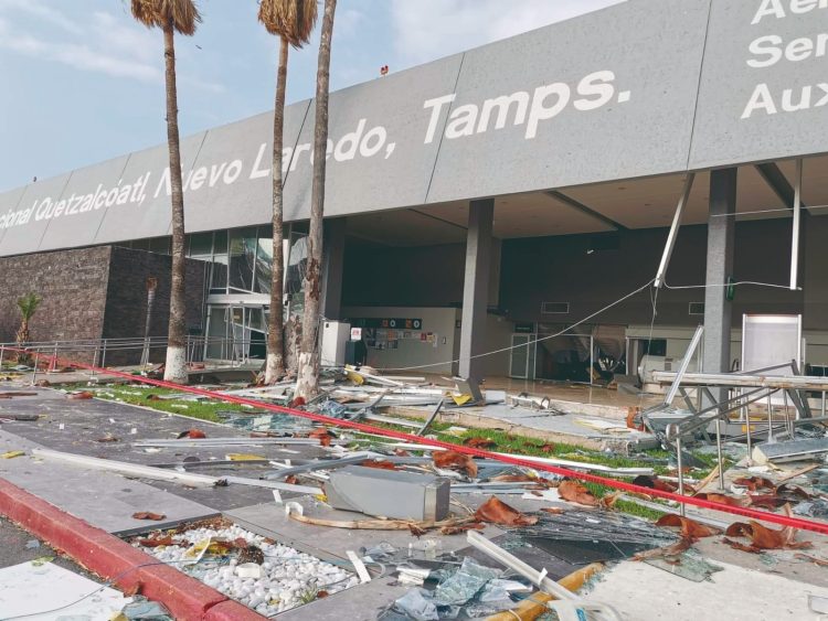 Permanece Nuevo Laredo en zona de trombas y tornados