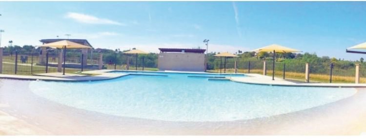 Pelea entre jóvenes termina en balacera